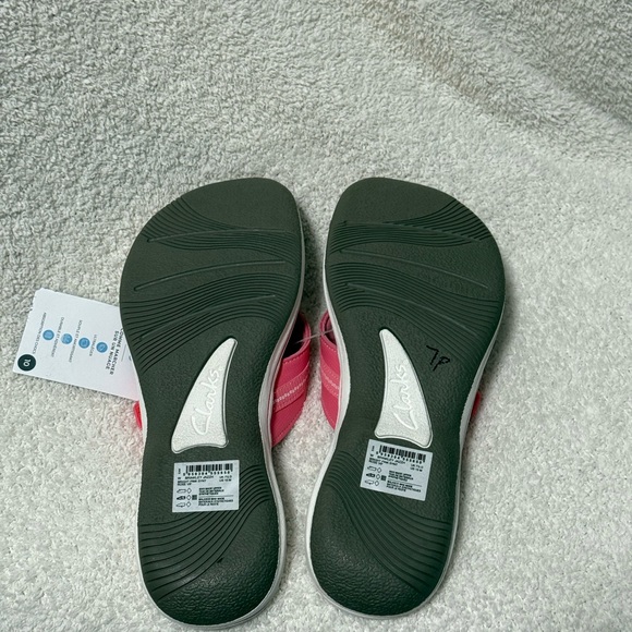 Clark Flip Flops - Picture 3 of 5